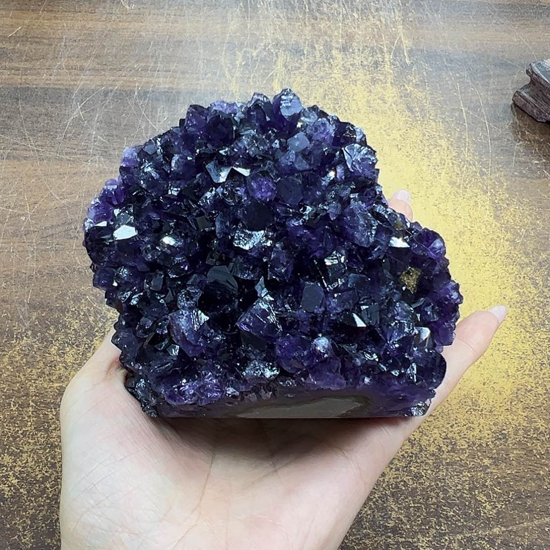 紫晶摆件未镶嵌晶体