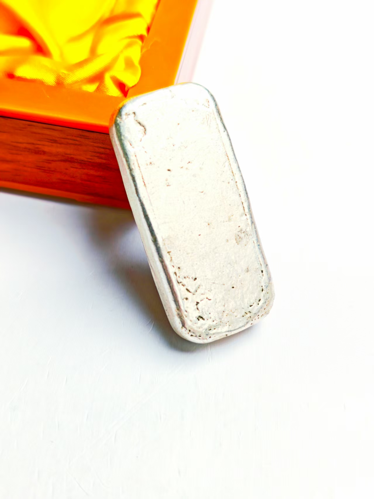 t229纯箔臻奢品时尚摆件