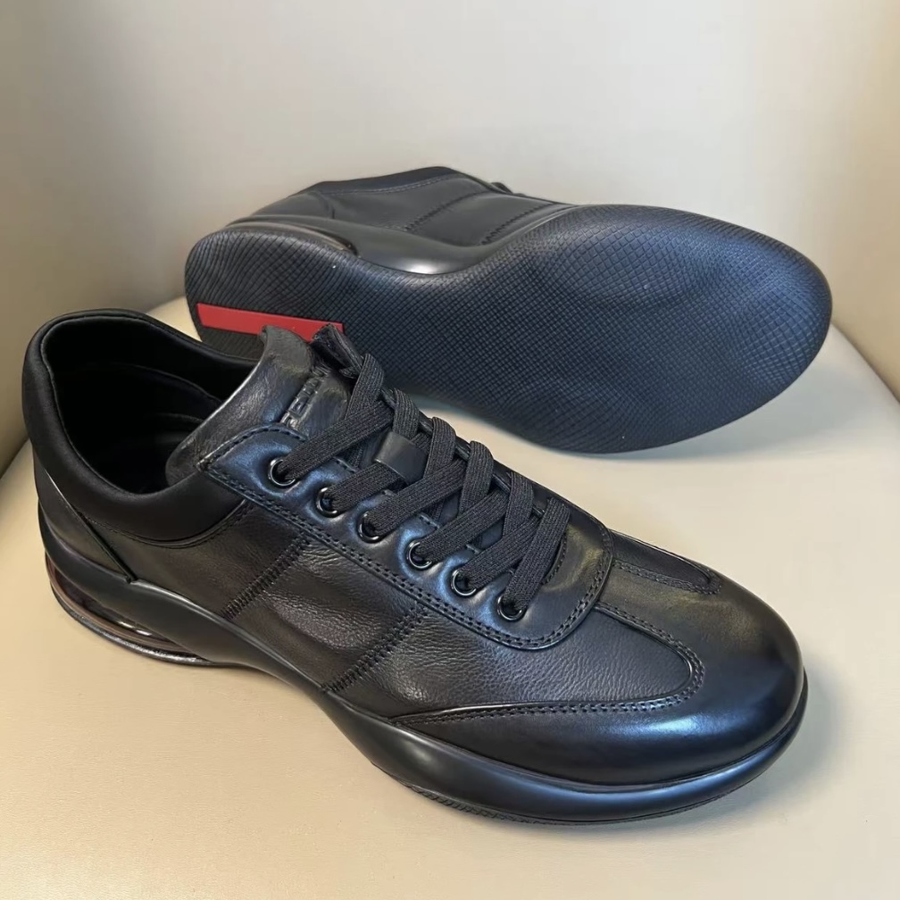 休闲风商务时尚休闲鞋男款舒适透气软底低帮系带外穿爆款潮鞋