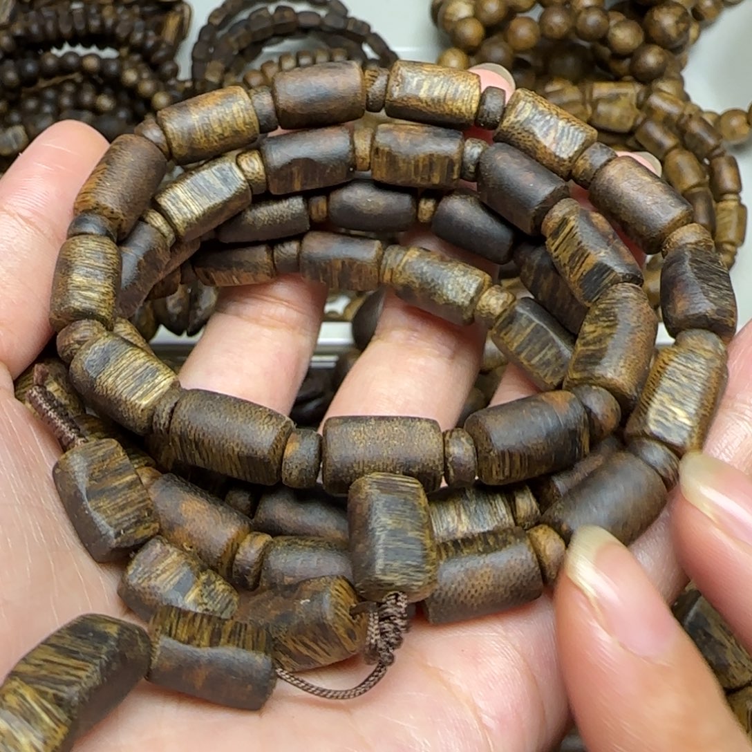 虎***皮手串沉香多圈海南流油王33.7克高油老料留疤