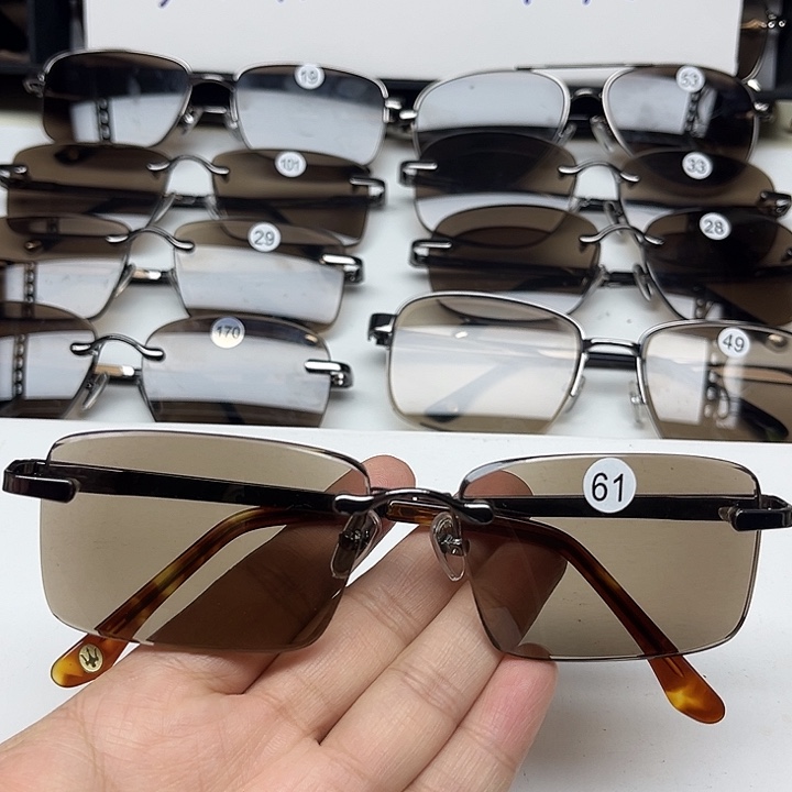 无框中茶色商务，61