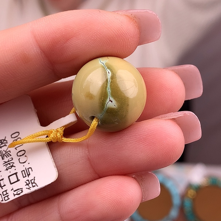 绿松石未镶嵌原矿