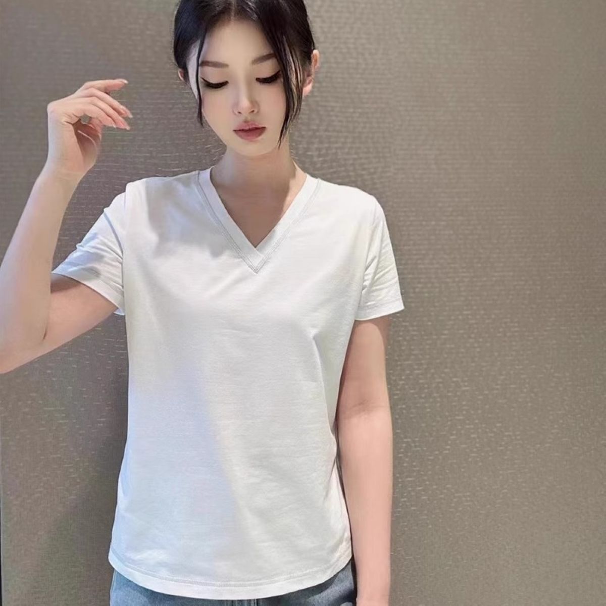 阿家专柜正品基础明线百搭V领夏季短袖T恤 5301024-1032061-001