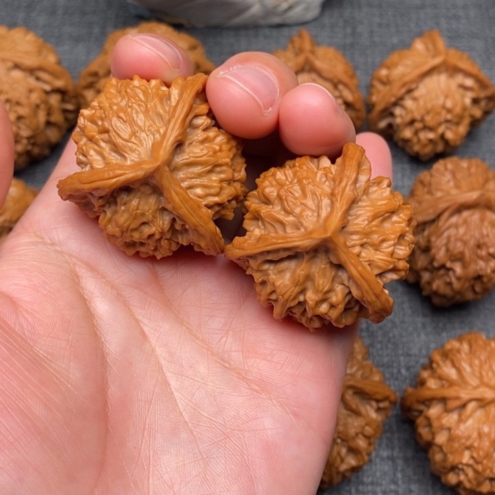 吊坠文玩核桃尺寸38三棱