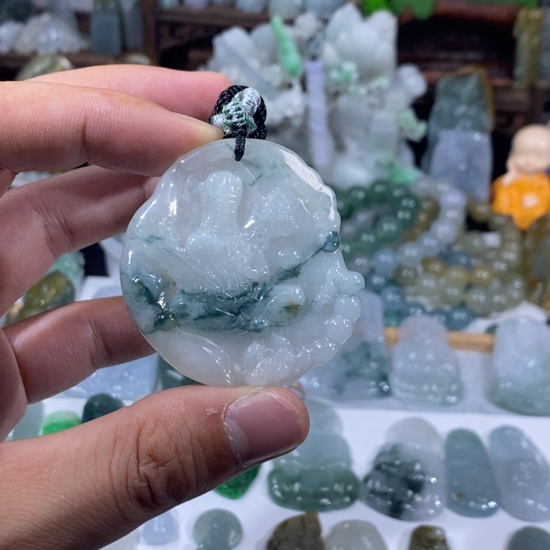 翡翠未镶嵌吊坠(不含链)虚空藏菩萨