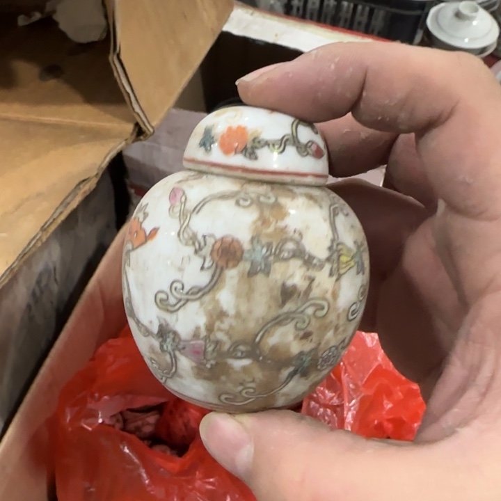 陶非文物景德镇陶瓷艺术品，非文物非古董