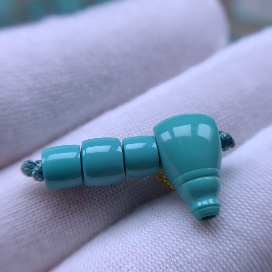 绿松石精品配饰未镶嵌