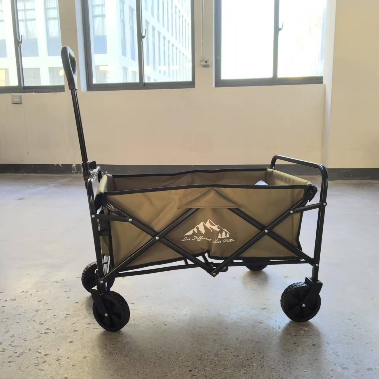 露营车 便携取快递户外折叠