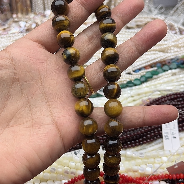 玛瑙/玉髓未镶嵌珠宝半成品一条10mm左右虎眼石