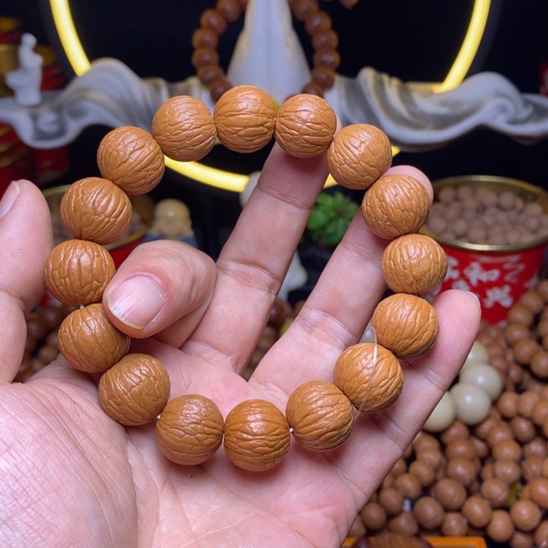 L***C核桃手串/手链聚宝盆17➕
