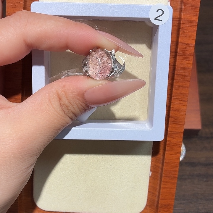 银S925镶嵌戒指水晶?****?