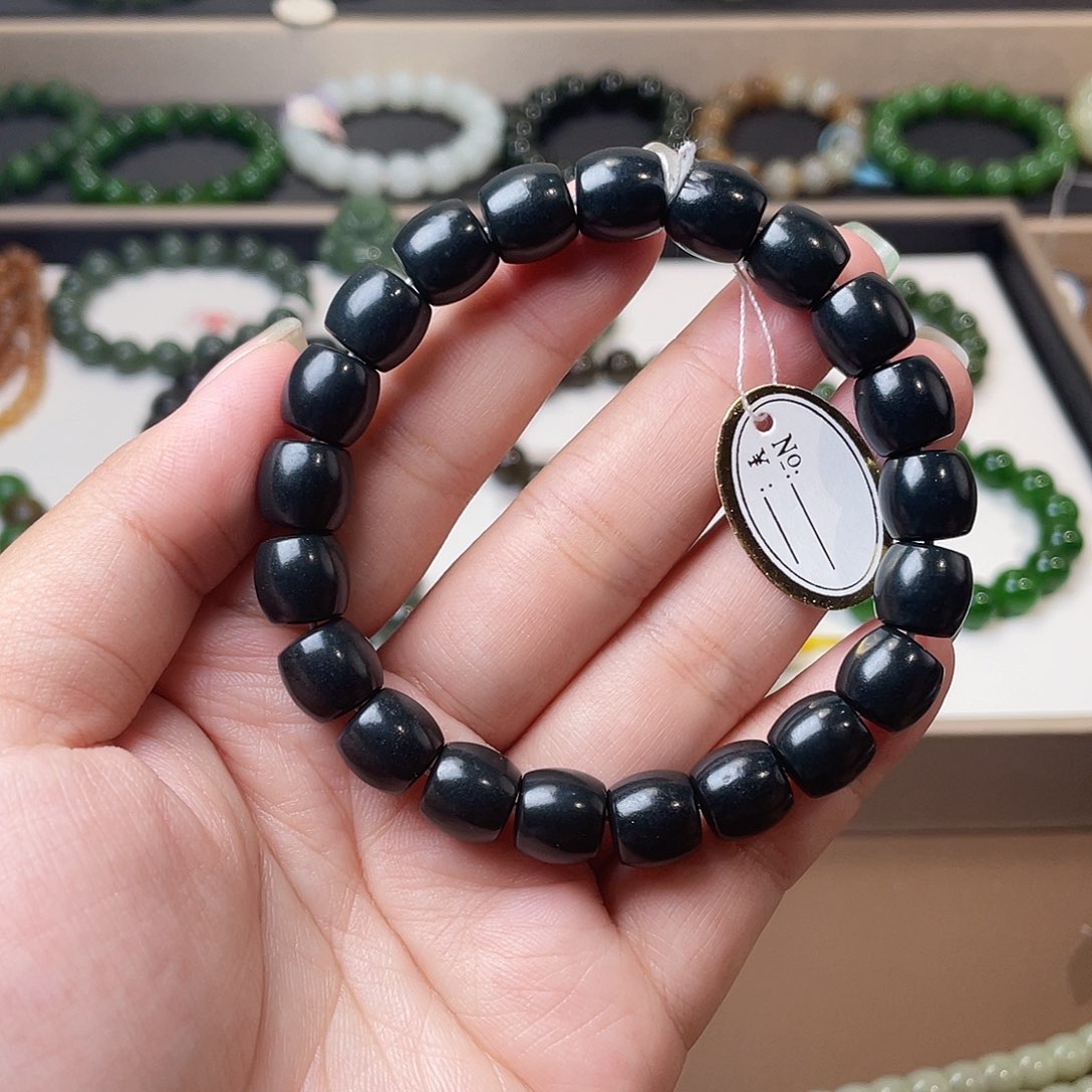 手链未镶嵌和田玉黑青 10 特细 