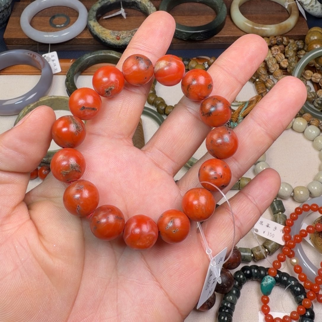 不***埃南红玛瑙未镶嵌手链