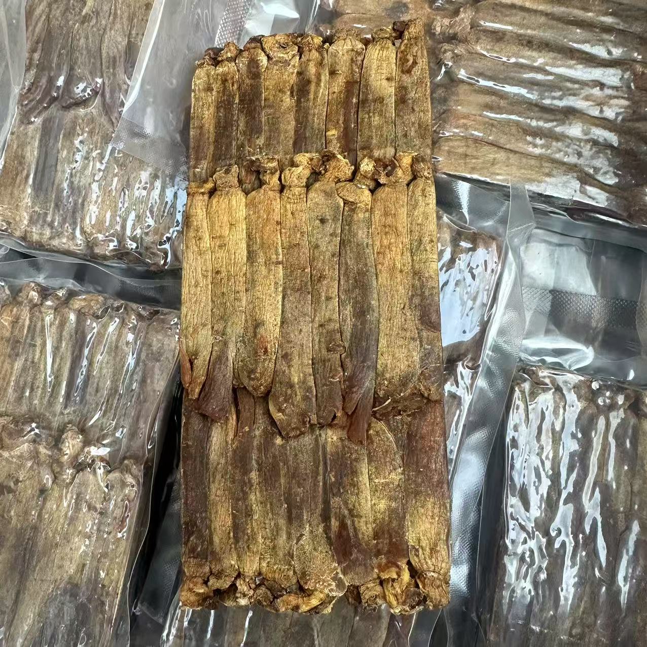 【瑶瑶推荐】长白山 黄马褂 高丽参 50 净含量（版） 300g 