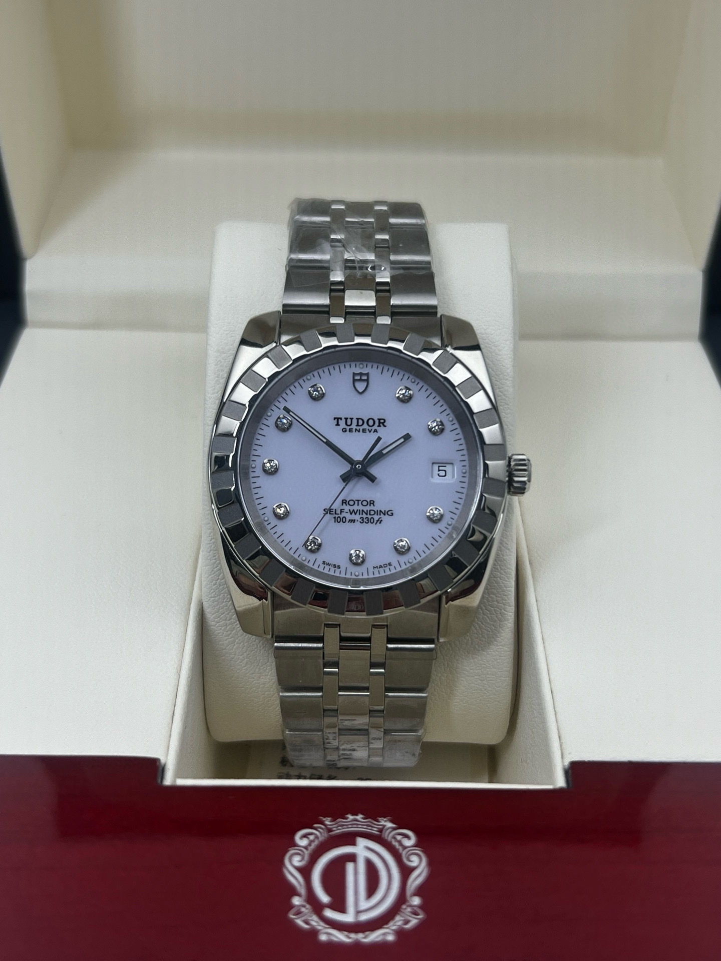 95新 TUDOR/帝舵 经典21010/单表/白盘钻刻/38mm/男士腕表