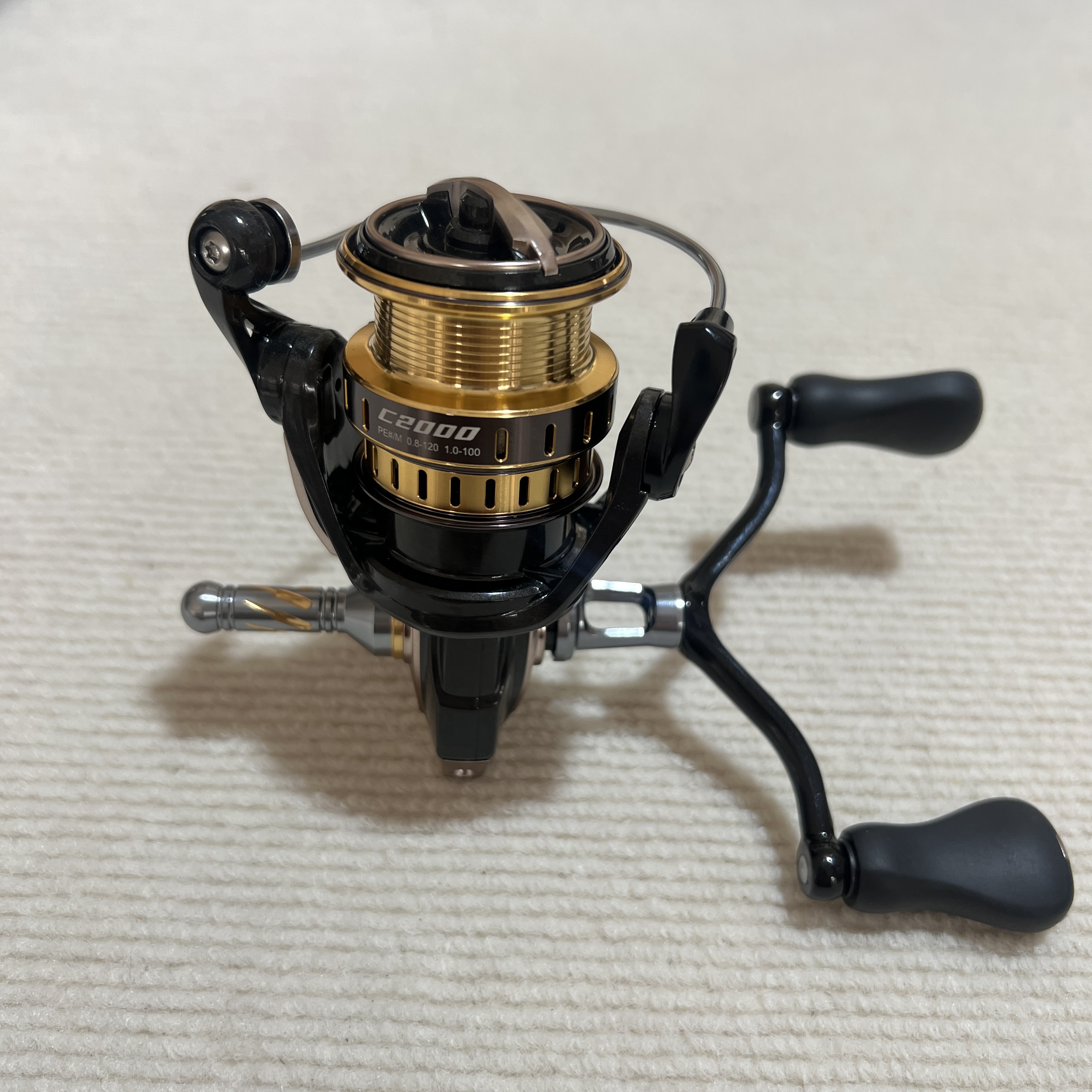 普罗克斯   精雕深/浅线杯全碳机身泛用远投纺车轮