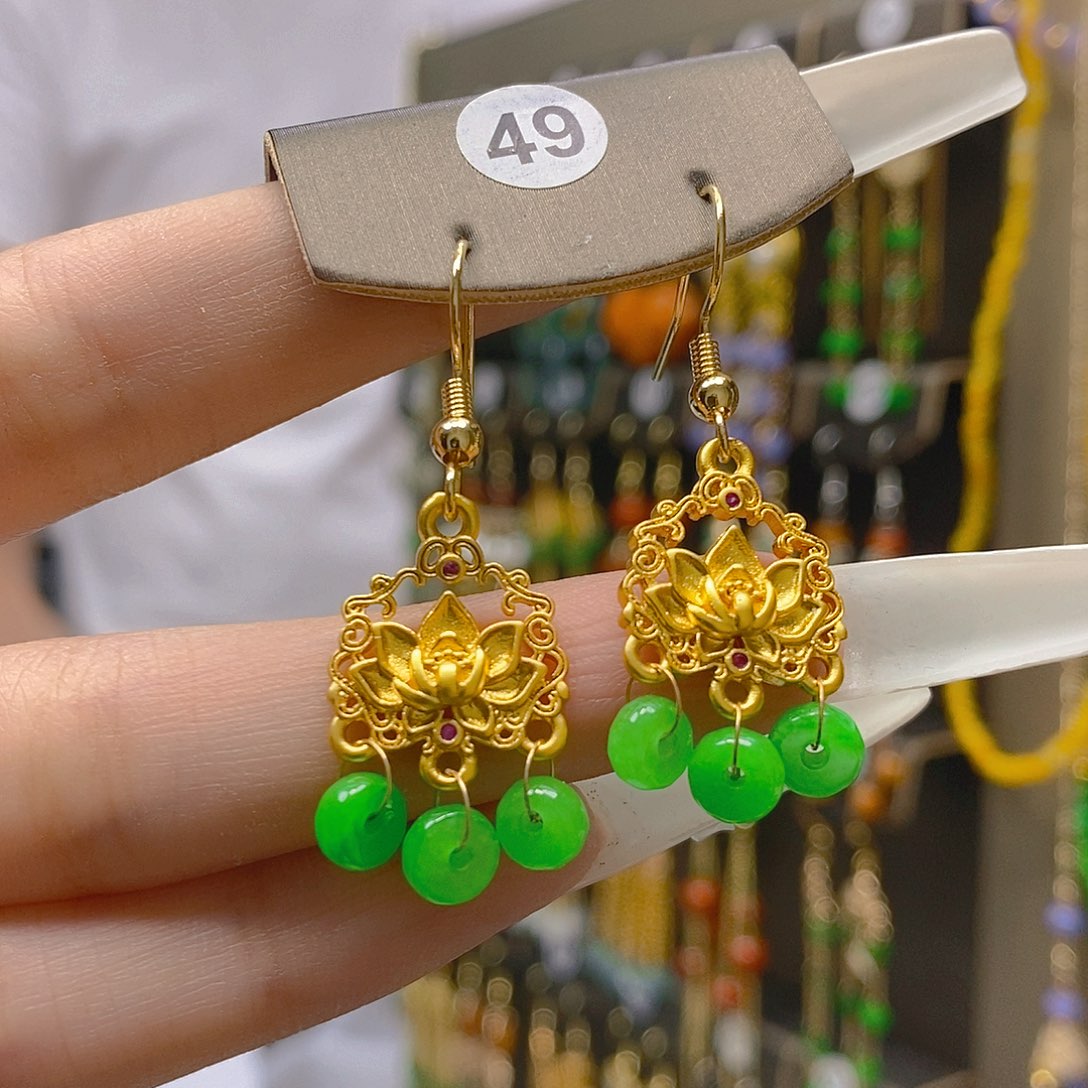 翡翠合金耳饰翡翠