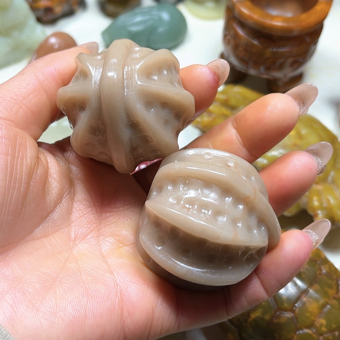 白玉菩提吊坠白玉菩提吊坠