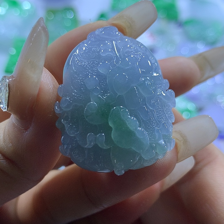 翡翠未镶嵌颈饰天然翡翠A货吊坠