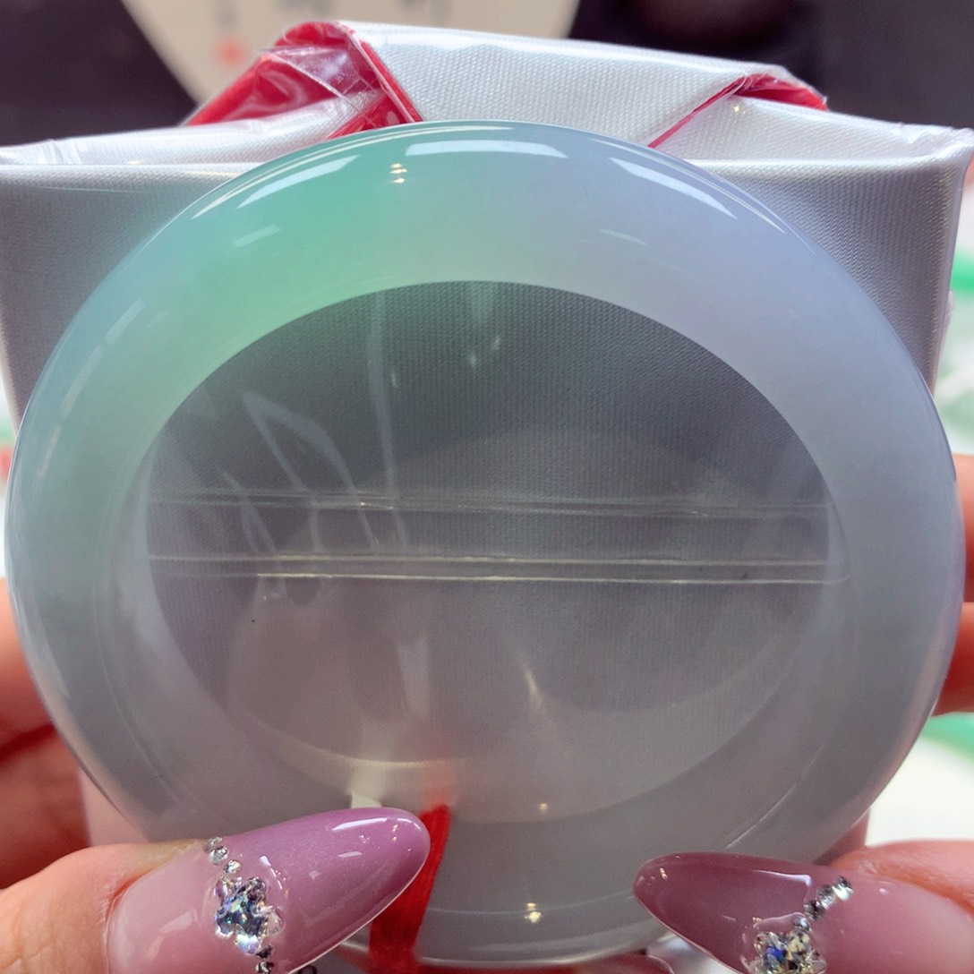 翡翠手镯未镶嵌泥鳅背31号66