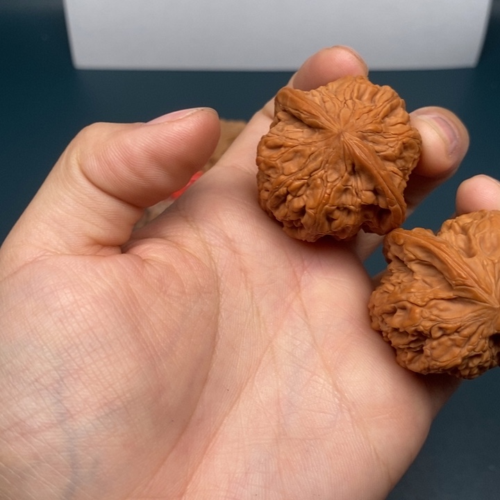 文玩核桃吊坠文玩核桃八蕉扇，