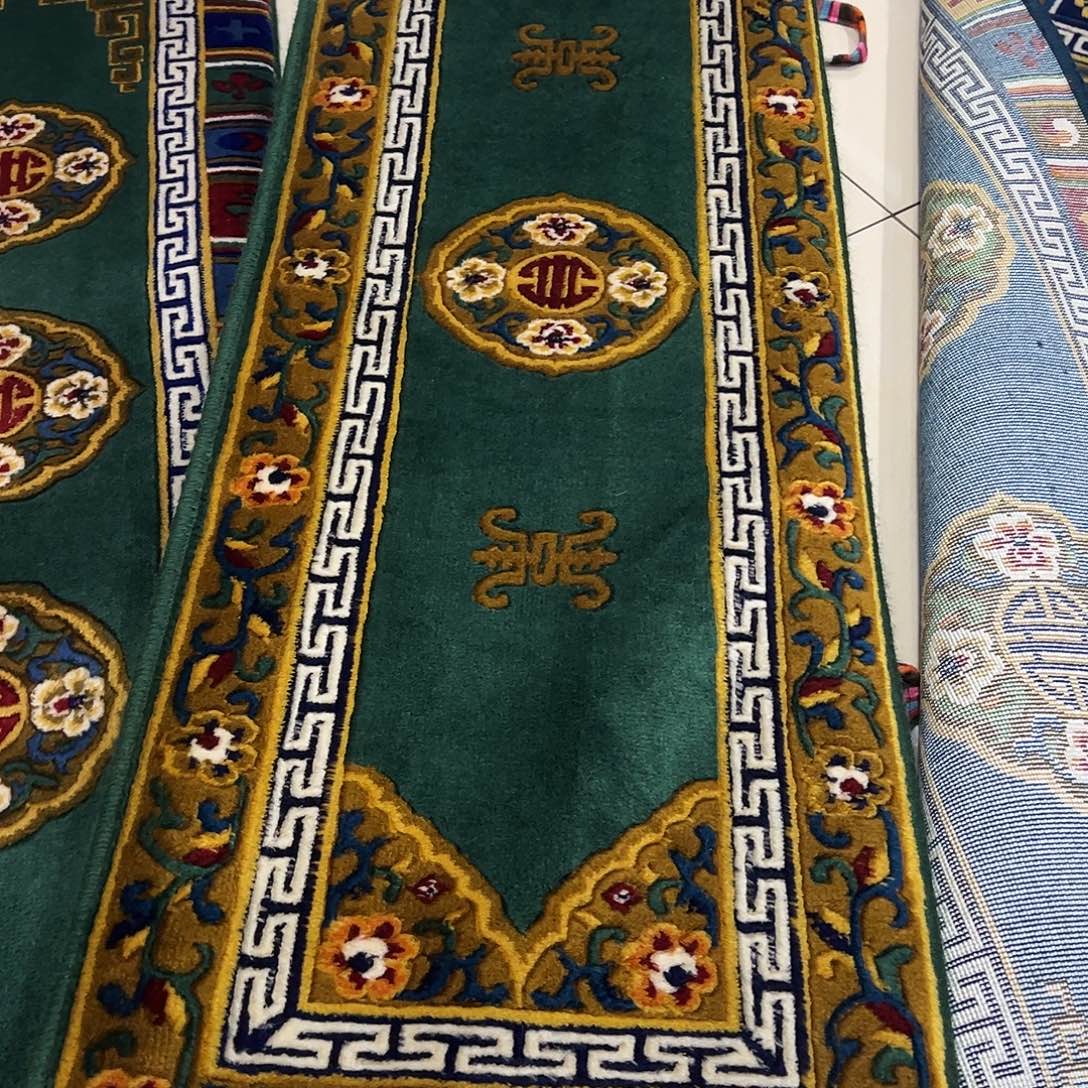 蒙***人羊毛棕垫子➕毯子一套