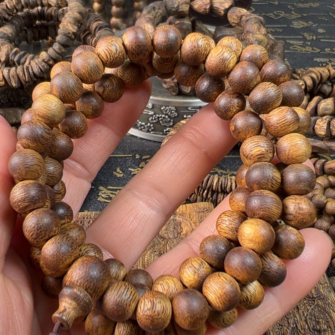 沉香手串?****?0.8奇楠圆珠多圈
