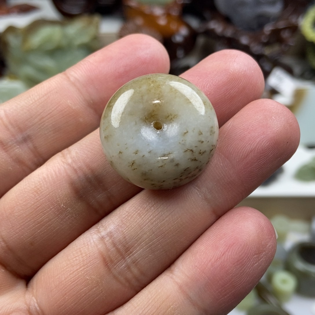 【闪购商品】颈饰未镶嵌和田玉
