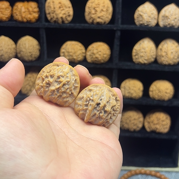 吊坠文玩核桃关公帽