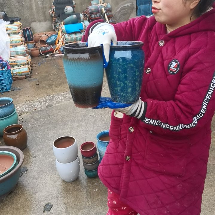 红陶口13高20瑕疵两个盆子