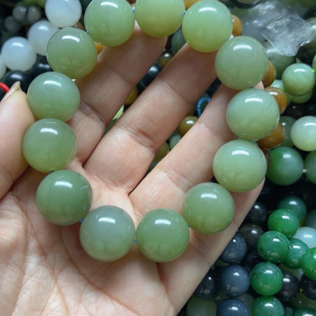 和田玉手链未镶嵌