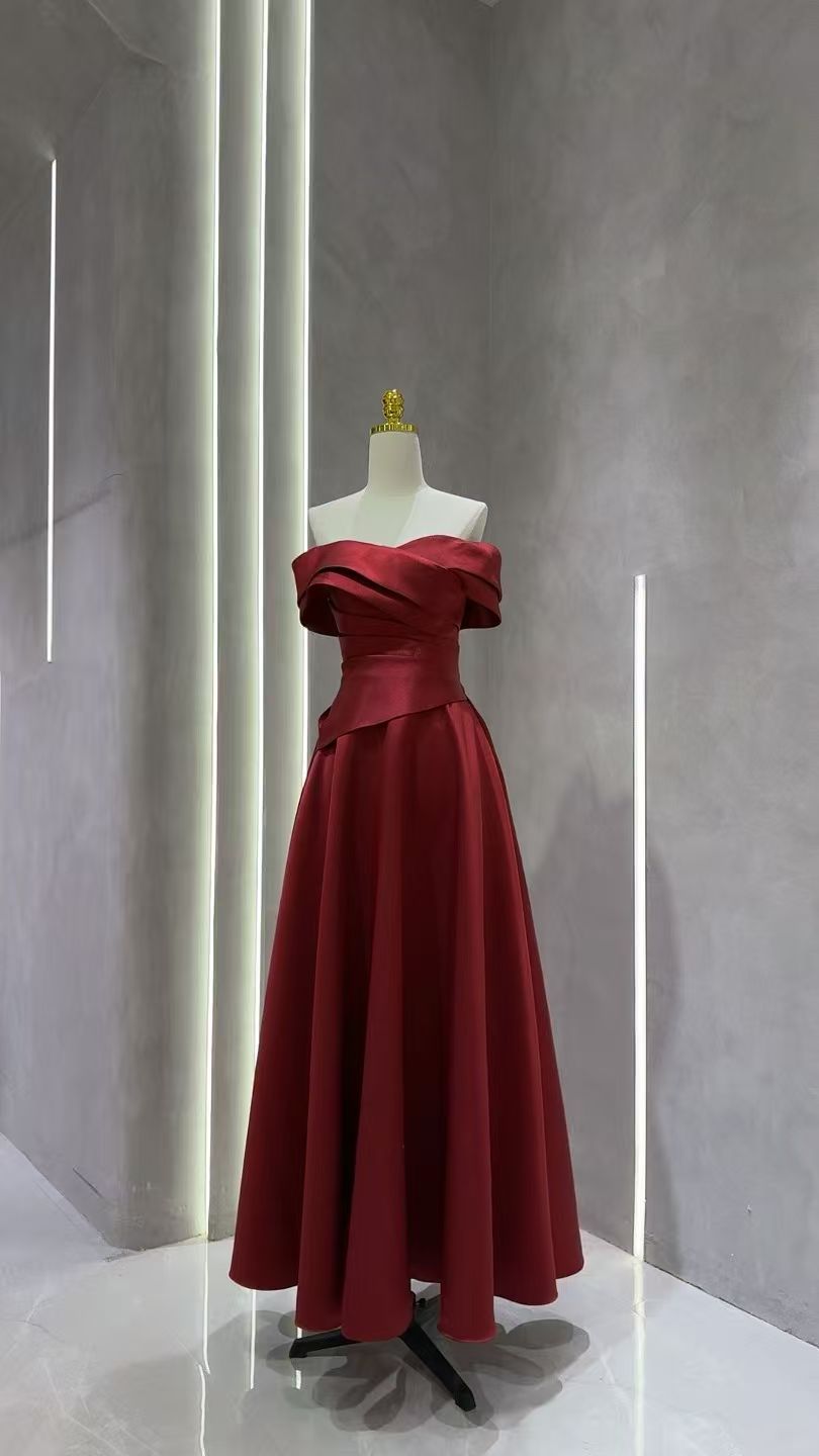 2025款抹胸一字肩红色A摆敬酒服晚礼服结婚