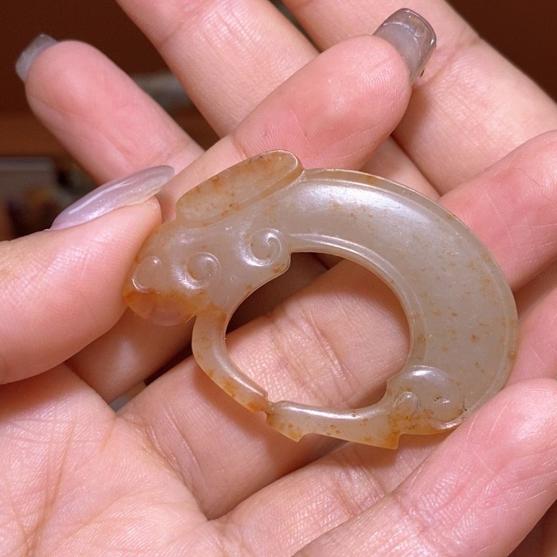 和田玉挂件未镶嵌全****哥