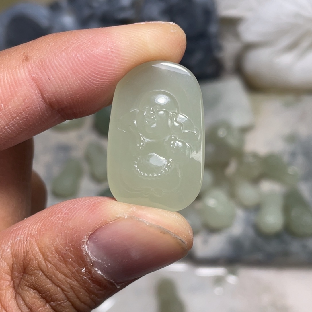 颈饰未镶嵌和田玉