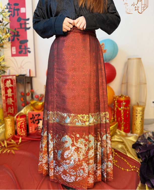 【巳巳如意】原创蛇年织金仿妆花明制马面裙拜年服汉服冬款大码胖mm