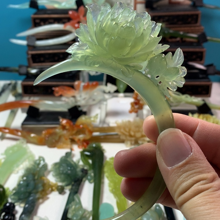 蛇纹石玉发簪未镶嵌