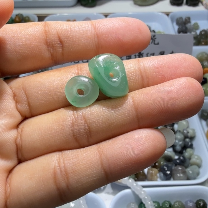 未镶嵌和田玉珠宝半成品