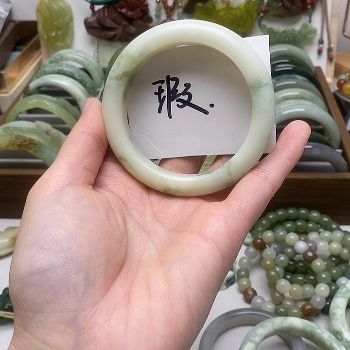 蛇纹石玉手镯未镶嵌岫玉20