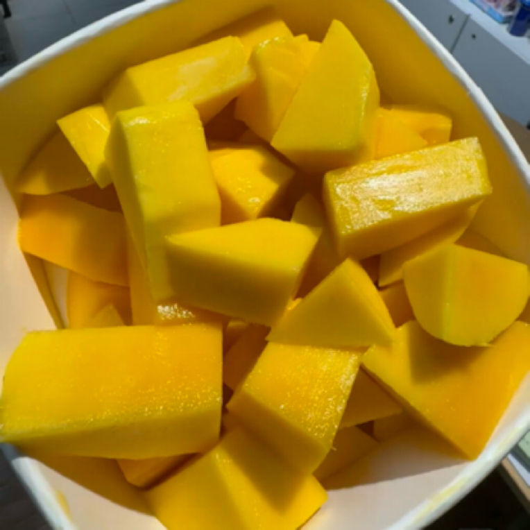 果切金煌芒一个700克（默认切盒）