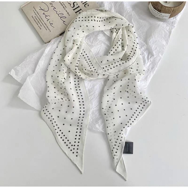 (1152)成人极简风法式不起球防风女丝巾时尚黑白波点森系围巾