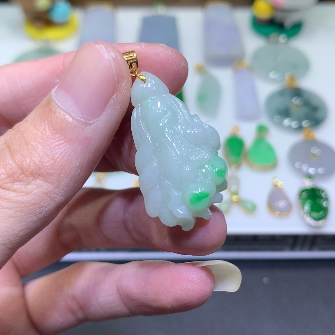 翡翠18K金镶嵌吊坠(不含链)