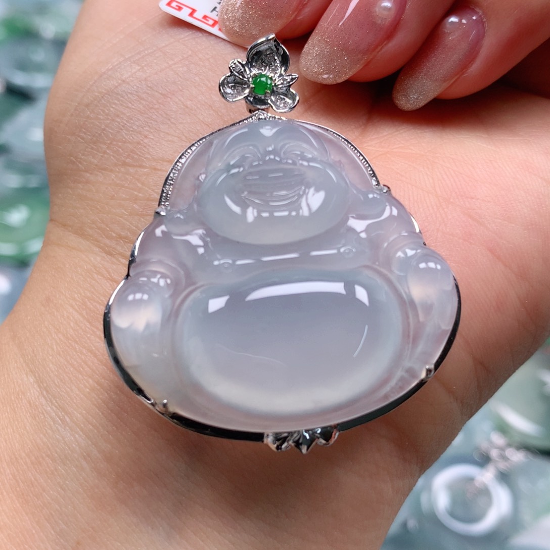 翡翠颈饰18K金镶嵌天然翡翠