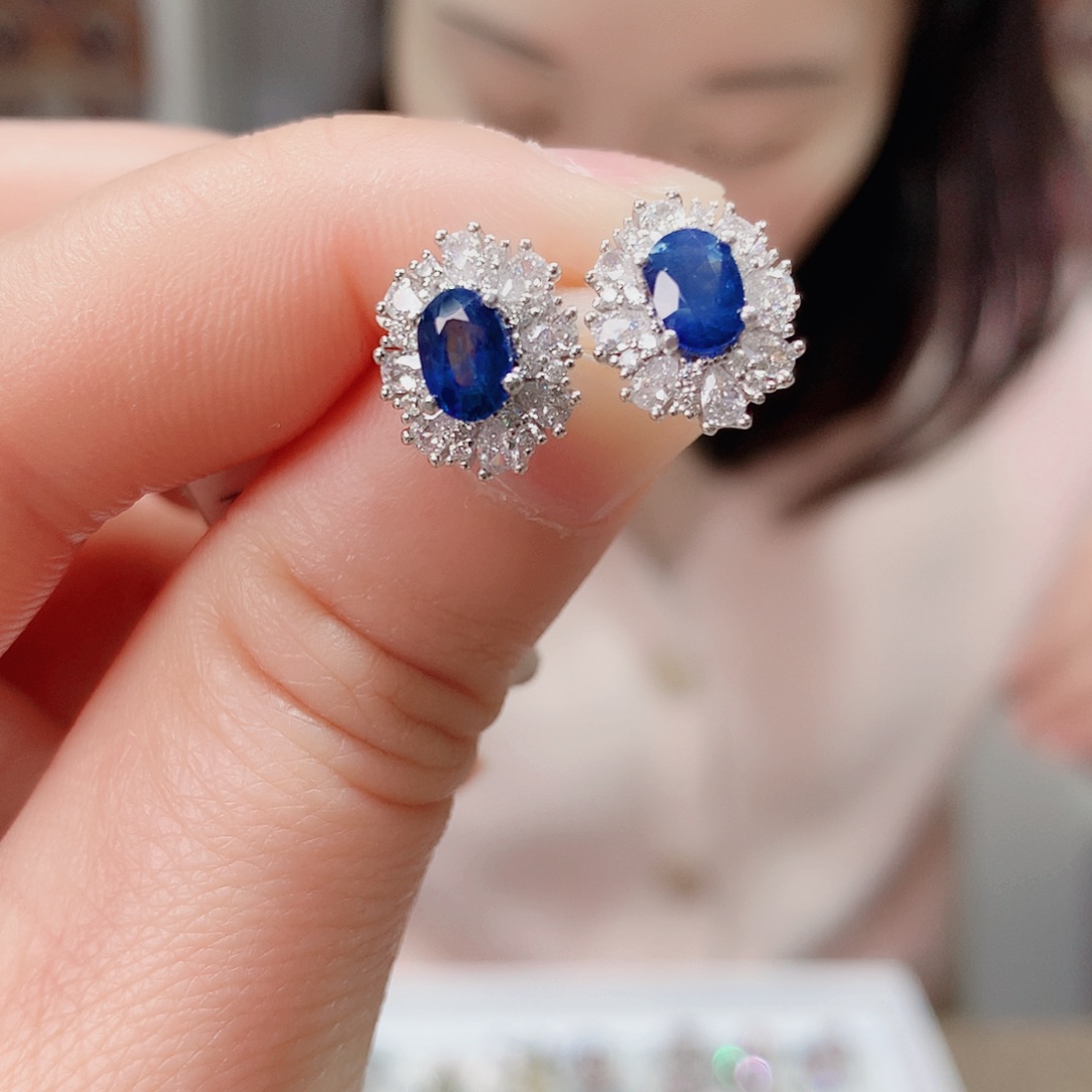 蓝宝石耳饰银S925镶嵌