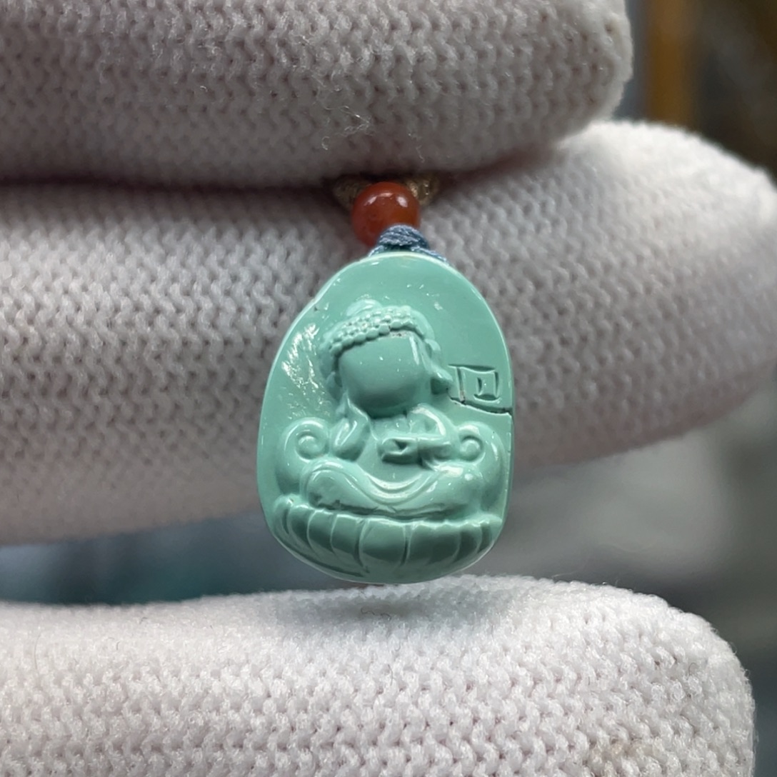 绿松石未镶嵌挂件