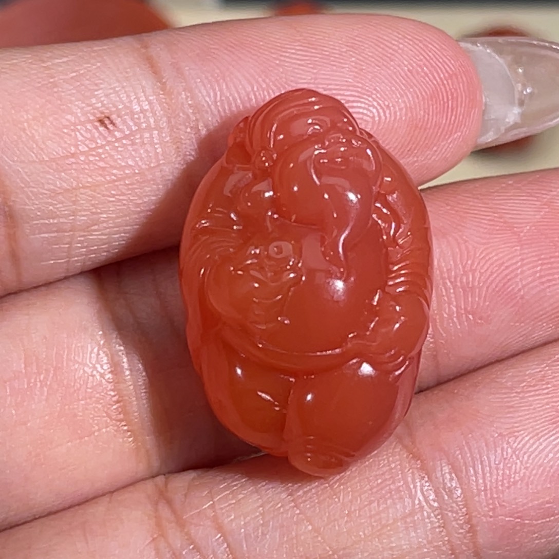 南红玛瑙未镶嵌大黑洞小财主26^17.5*11.2mn