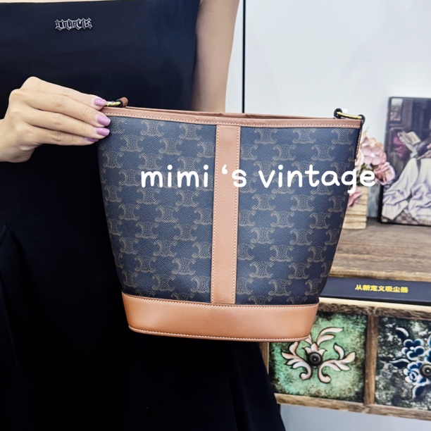 99新 Celine/思琳 老花棕色水桶斜挎包