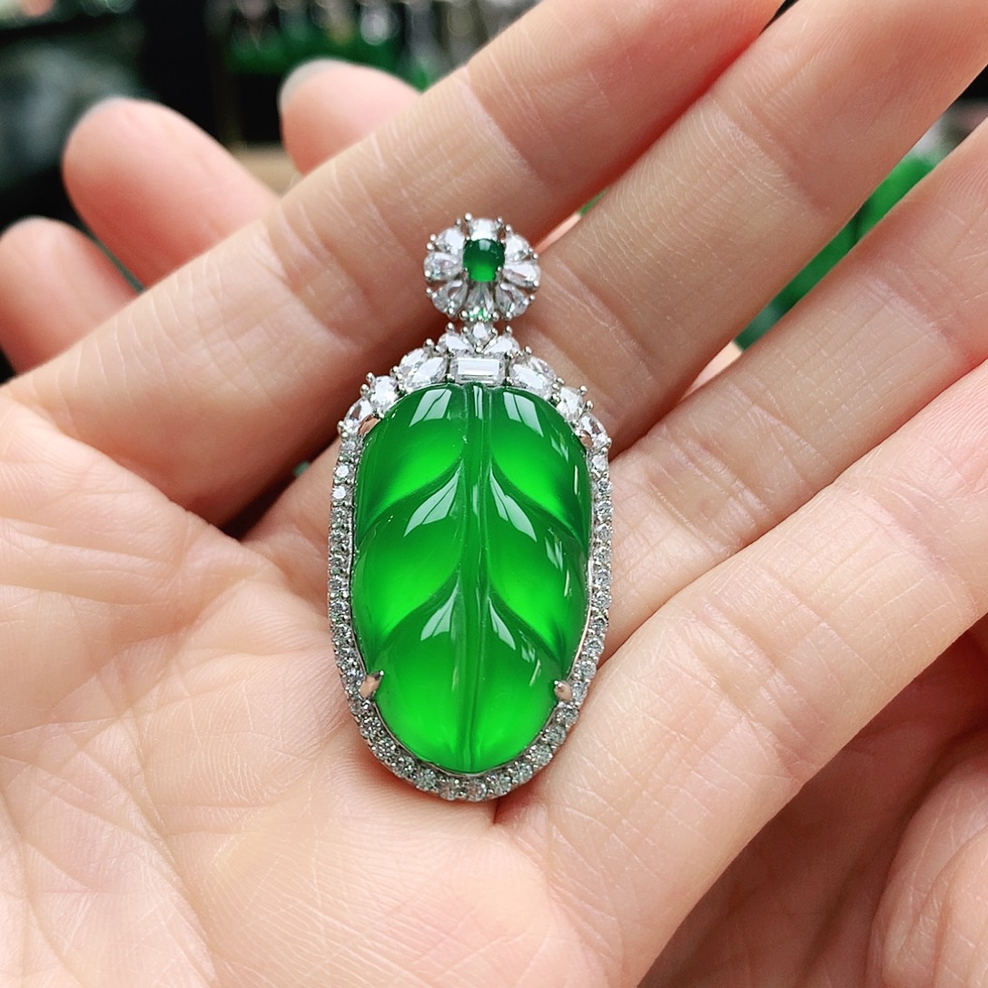 玛瑙/玉髓银S925镶嵌耳钉