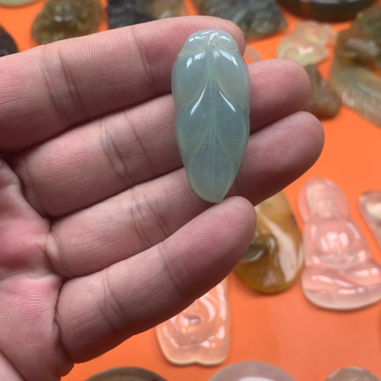 【闪购商品】蛇纹石玉颈饰未镶嵌