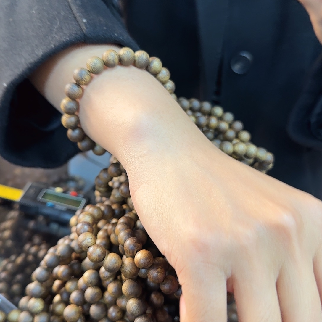 沉香手串圆珠 09 单圈 七克