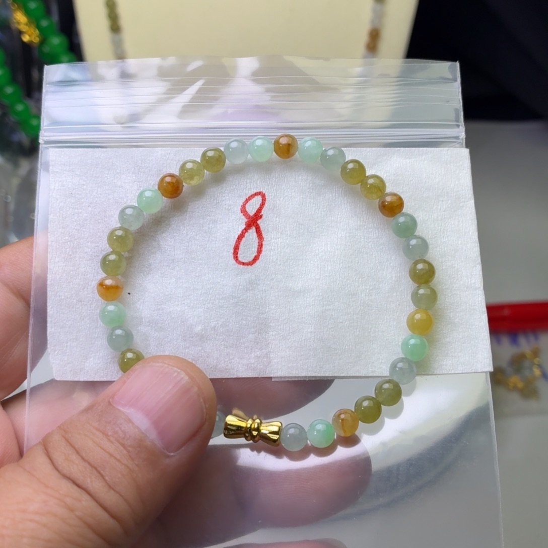 C***+定制翡翠未镶嵌翡翠珠链